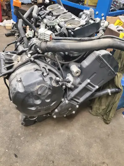 Parting out 2008 Yamaha FZ1 Very low km.