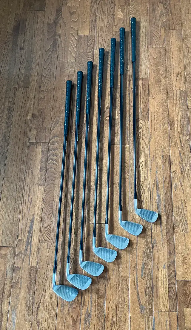 Left Handed Wilson Ultratech Midsize Regular Flex Iron Set No #762863284331139123