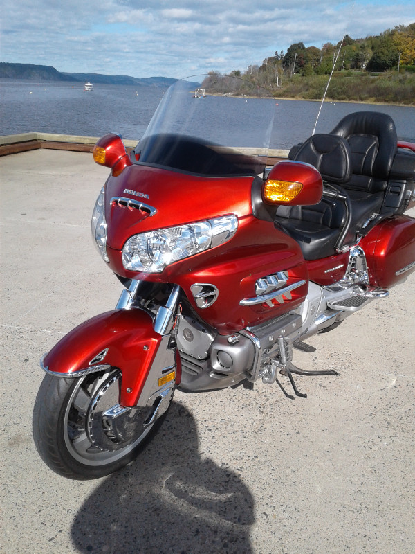 2008 HONDA GOLDWING in Touring in Saint John - Image 3