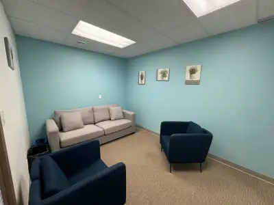 Furnished Office for rent. All Inclusive $700 + HST/Month - 12 month contract January Move in free (...