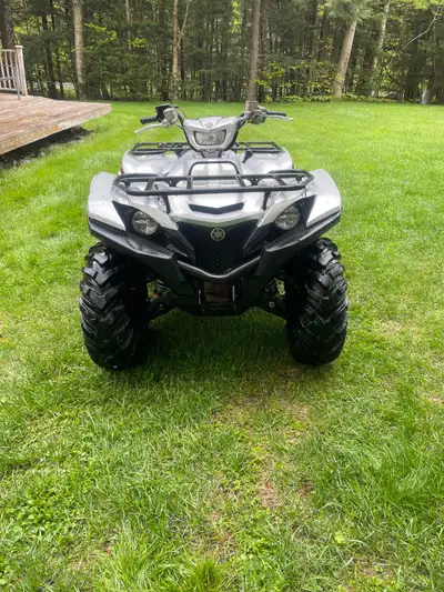2018 Yamaha Grizzly 700 EPS for sale with 6,540kms Asking $4,500 obo The machine needs work and is n...