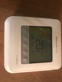 Honeywell T4 Pro thermostat