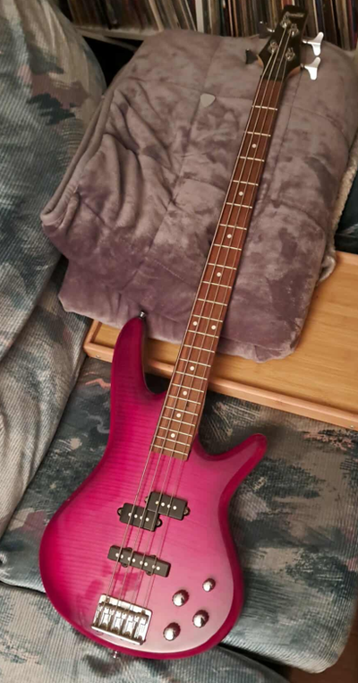 Bass + Ampli - Kit de départ, View more