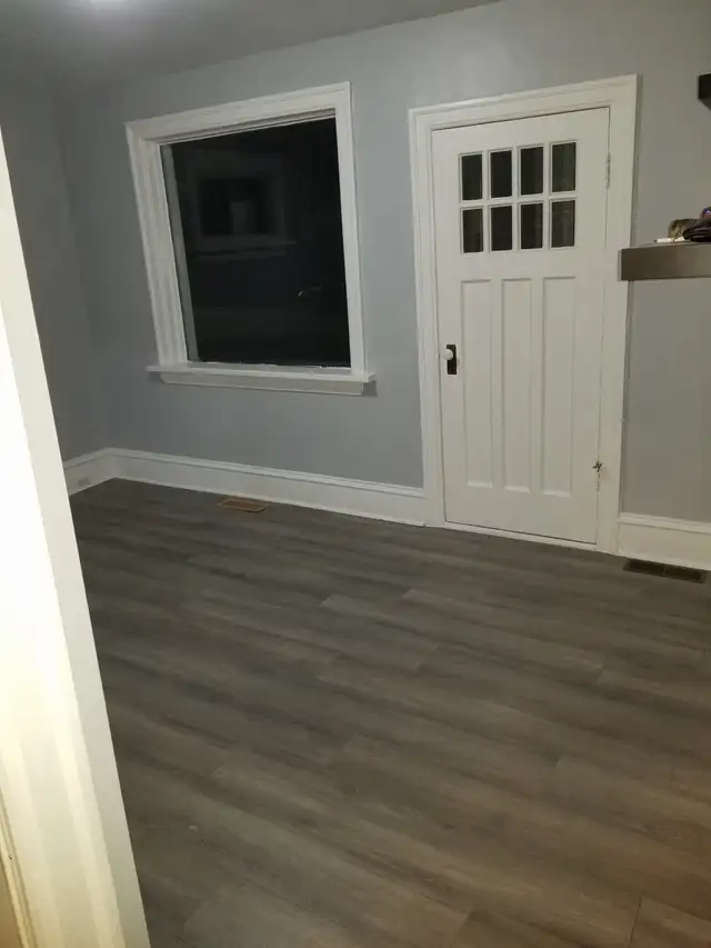 2 Bedroom house in Old St Vital in Long Term Rentals in Winnipeg - Image 5