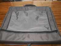 Skyway Garment Luggage Bag Hang Carry Grey With 3 Hangers
