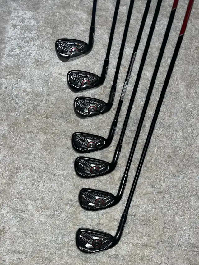 Burner 2.0 irons left hand in Golf in City of Toronto - Image 2