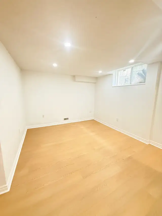 2 bedroom basement apartment in Masonville