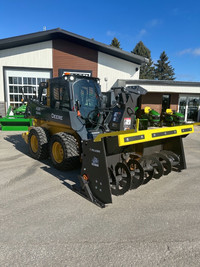 2023 John Deere 324G Skid Steer