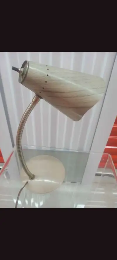 VINTAGE MID-CENTURY MODERN (MCM) ADJUSTABLE GOOSNECK METAL LAMP, View more