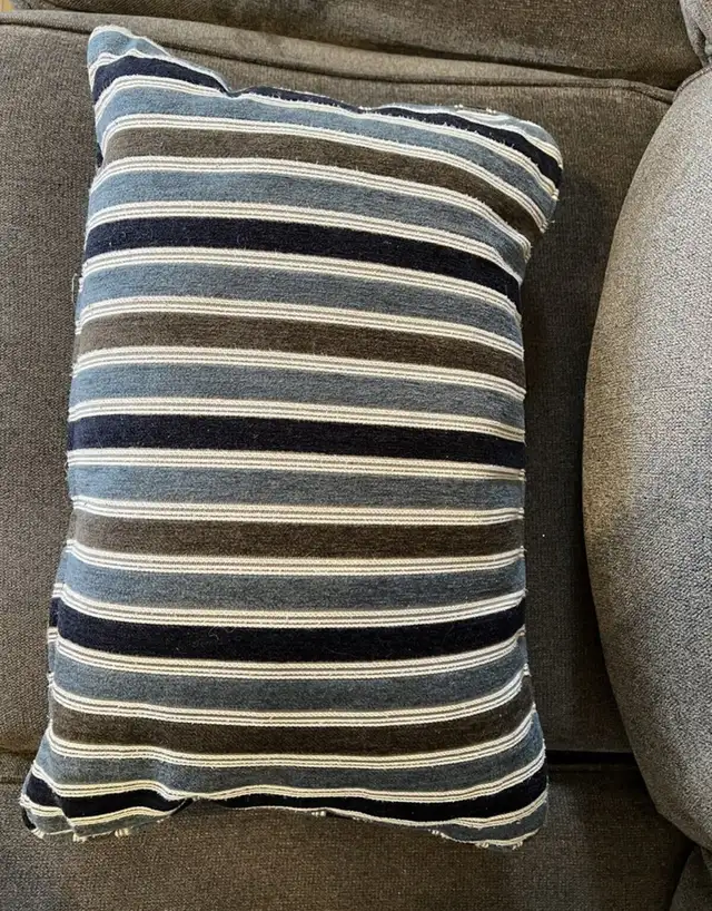 New couch pillows for sale in Couches & Futons in Bedford - Image 3