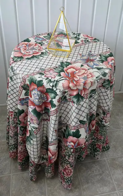 Table décorative, View more
