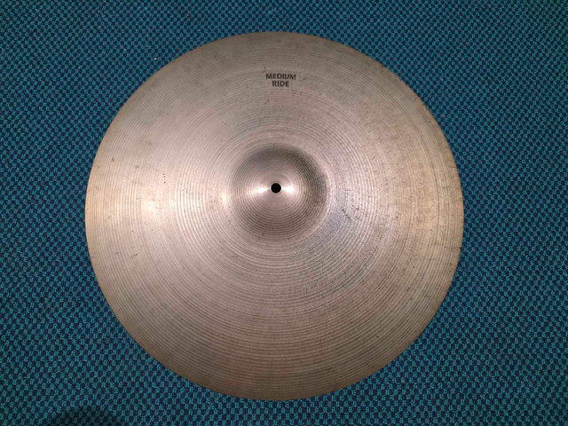 Zildjian Avedis 70's 20" Ride in Drums & Percussion in Strathcona County