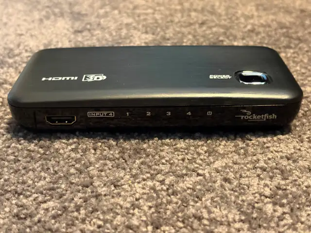 [NEW] Rocketfish 4-Port HDMI Switch Box526670150941419521