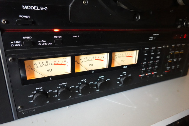 Fostex E2 1/4" Master Reel to Reel Tape recorder reproducer!  in General Electronics in Oakville / Halton Region - Image 4