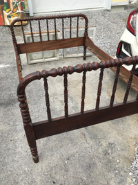 Old spindle bed antique twin