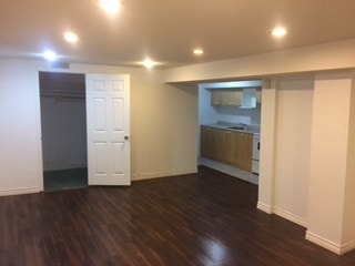 Basement Bachelor Apartment For Rent (Scarborough East ) 3