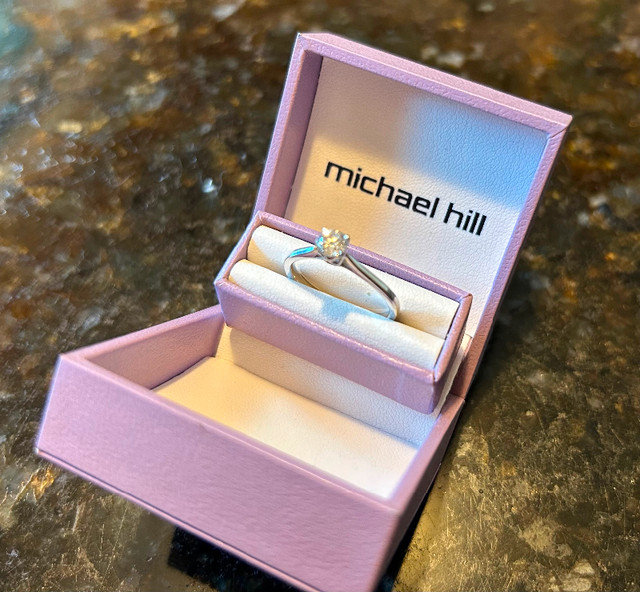 Michael Hill Engagement Ring - Southern Star Ideal | Jewellery & Watches |  Cambridge | Kijiji