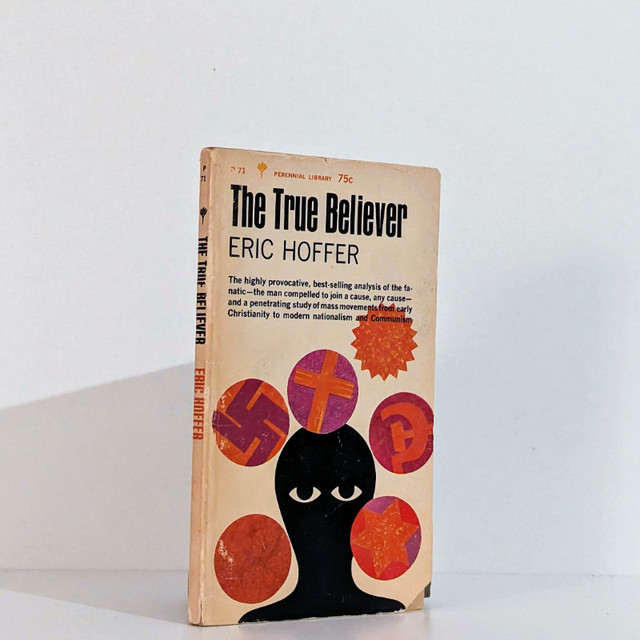 The True Believer Paperback Book in Non-fiction in Markham / York Region
