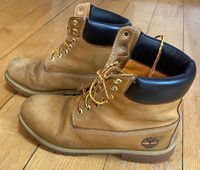Timberland Boots Men's Size 9