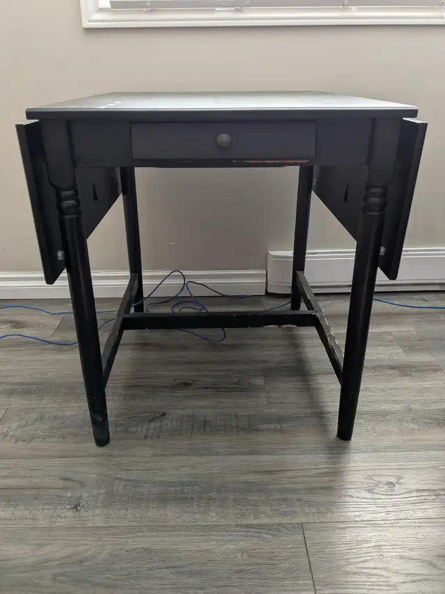 Foldable Dining table in Dining Tables & Sets in Kitchener / Waterloo - Image 2