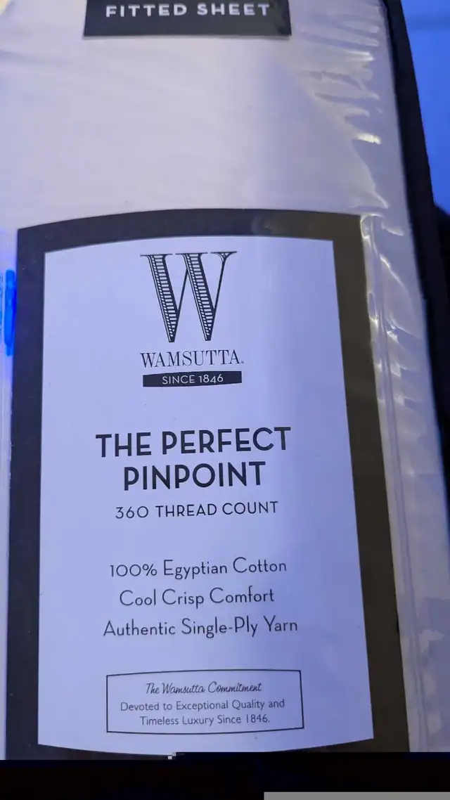 New Wamsuta king size fitted bed sheet in Bedding in City of Toronto - Image 3