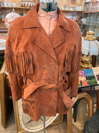 Manteau blouson vintage suède franges western cowboy  femme larg