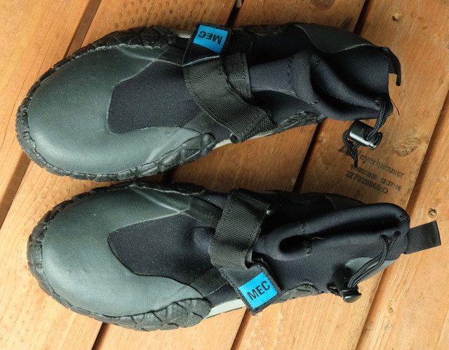 New MEC Moque kayak boots / water shoes, $ in Water Sports in Whitehorse - Image 2
