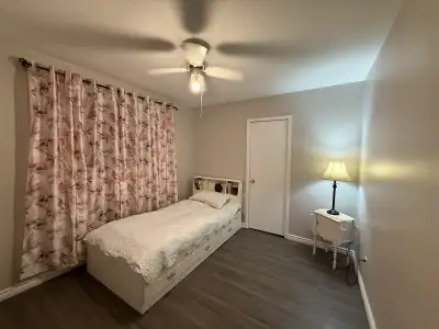 room for rent available July 1