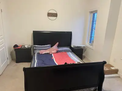 room for couple or 2 girls