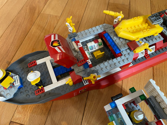 LEGO Fire Boat - It floats in Toys & Games in Ottawa - Image 4