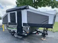 Pop-up tent trailer 2022 Forest River Limited 