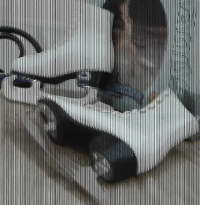 Patin art luxe Daoust recommandé K Magnussen size7.5+suppo in Skates & Blades in Laval / North Shore - Image 2