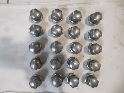 Up for sale is a twenty piece lot of Chrysler/Dodge Ram Classic Chrome Lug Nuts Bolt Pattern 5 x 5.5...