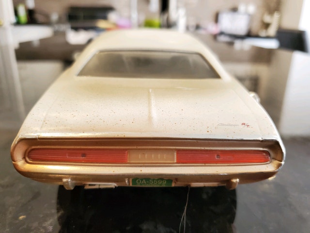 1:18 Diecast ERTL Vanishing Point 1970 Dodge Challenger RT Dirty