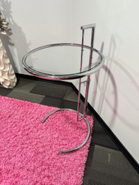 Round Chrome Extendable End Table 