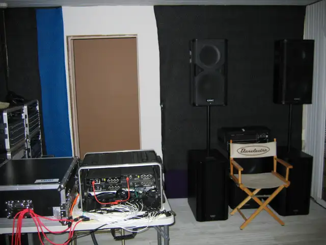 Full QSC K System in Pro Audio & Recording Equipment in City of Toronto - Image 12