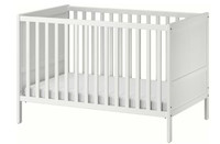 Convertible crib / toddler bed – Ikea Sundvik
