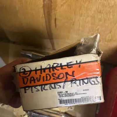 Selling a Harley Davidson piston and rings kit, part number 22851-99. The manufacturing date on the...
