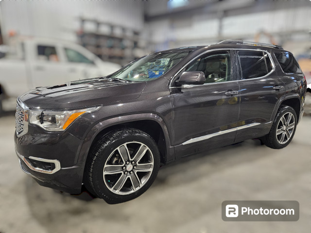 2018 Acadia Denali for sale in Cars & Trucks in Saskatoon - Image 2