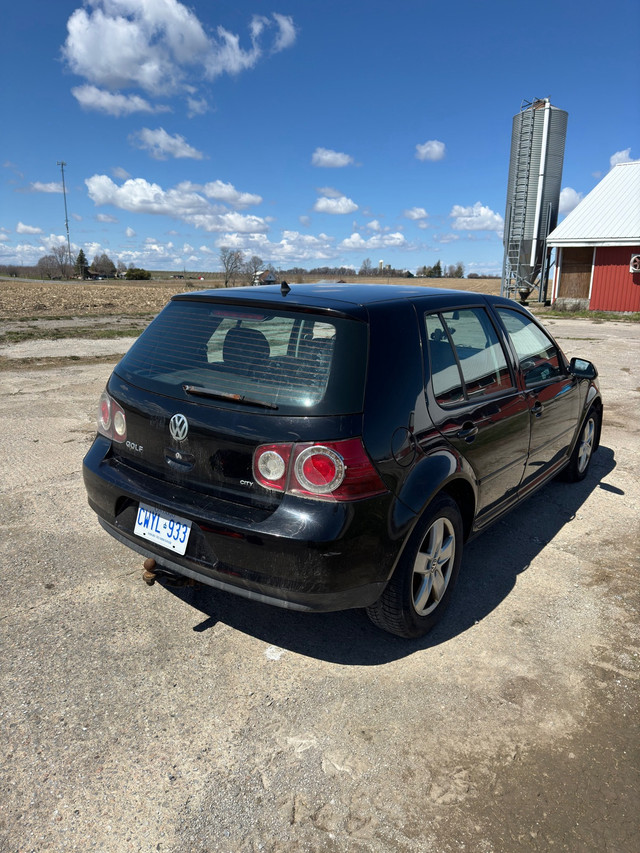 2009 volkswagen golf city in Cars & Trucks in Kawartha Lakes - Image 4