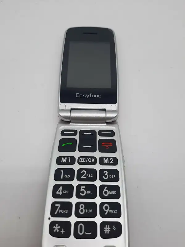 Easyfone Prime A1 3G Unlocked Senior Flip Cell Phone in Cell Phones in Mississauga / Peel Region - Image 3