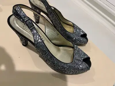 elegant sparkly dress shoes size 8.5, View more