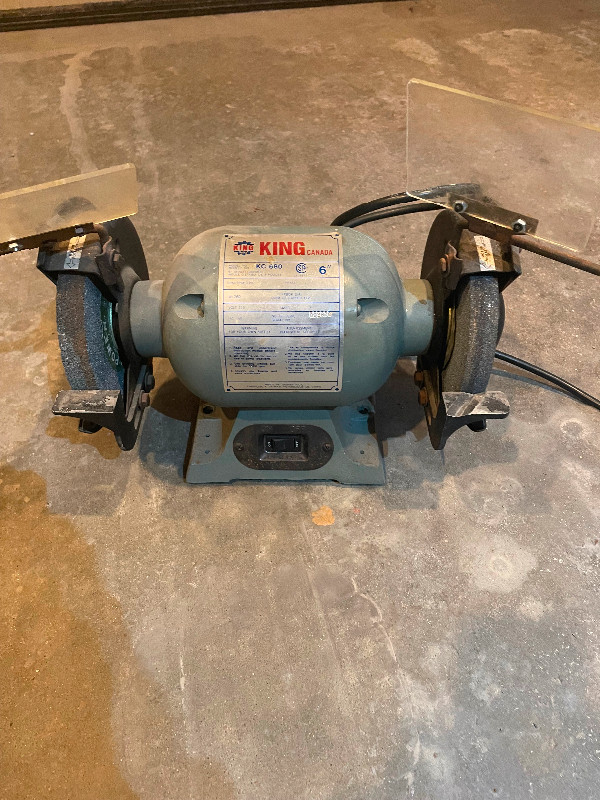 King 6 inch bench top grinder in Power Tools in Hamilton - Image 2