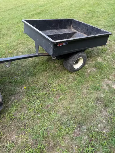 Atv bush trailer. In very nice shape no bends or cracks, little bit of surface rust as seen in pictu...