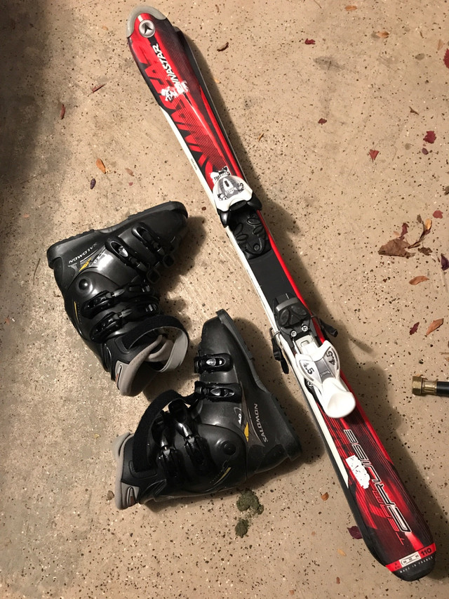 Used kids skis and boots for sale in Ski in Mississauga / Peel Region - Image 2