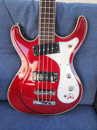 Eastwood Sidejack 32 Bass