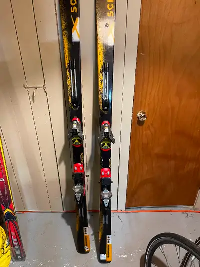 184 cm skis with bindings why rent when you can own. Trade for guitar.