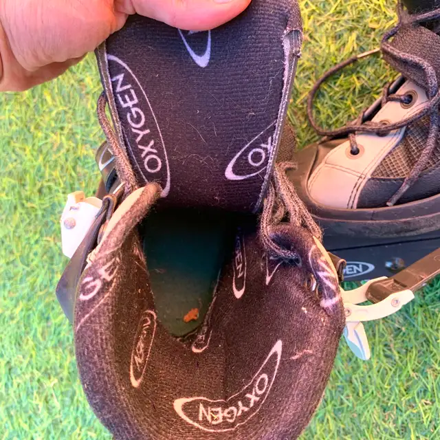 Inline Skates Rollerblades Approx Women’s Size 6 Men’s 4.5 in Skates & Blades in Calgary - Image 6