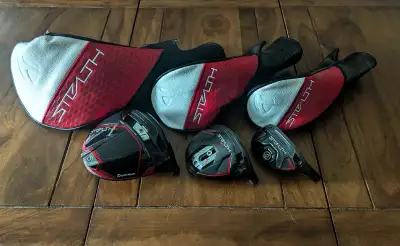 MINT Taylormade Stealth2 Plus Driver, 3 Wood and 3 Hybrid Heads, Voir plus