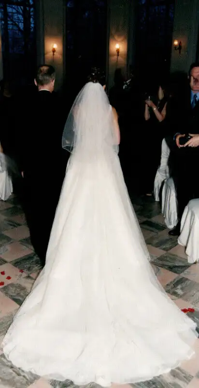 Wedding Dress in Wedding in Markham / York Region - Image 11
